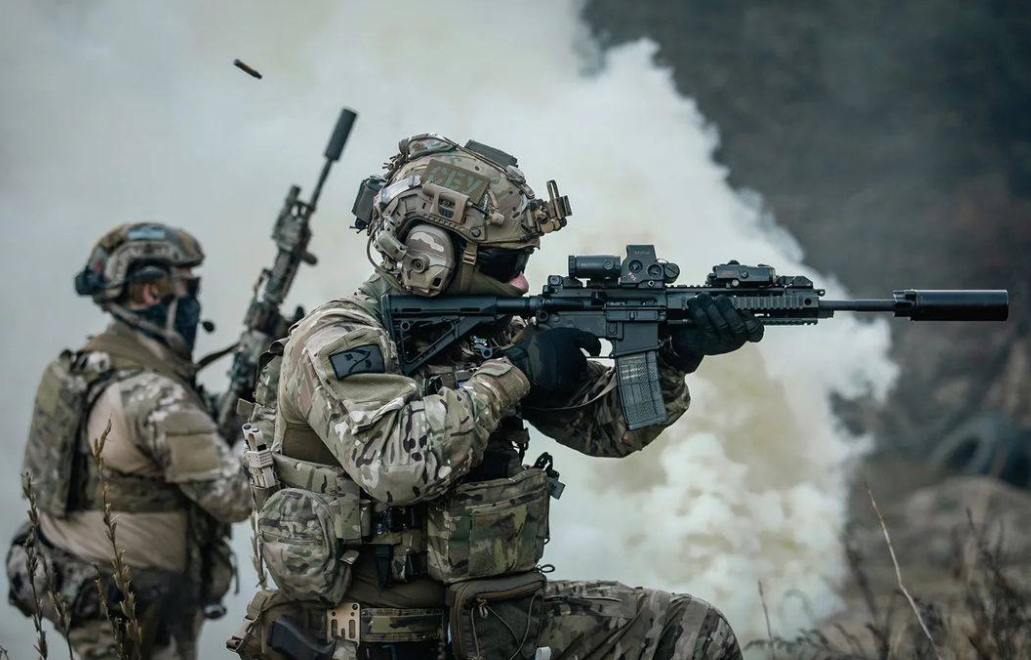 "Альфа" СБУ показала, як знищує російську піхоту